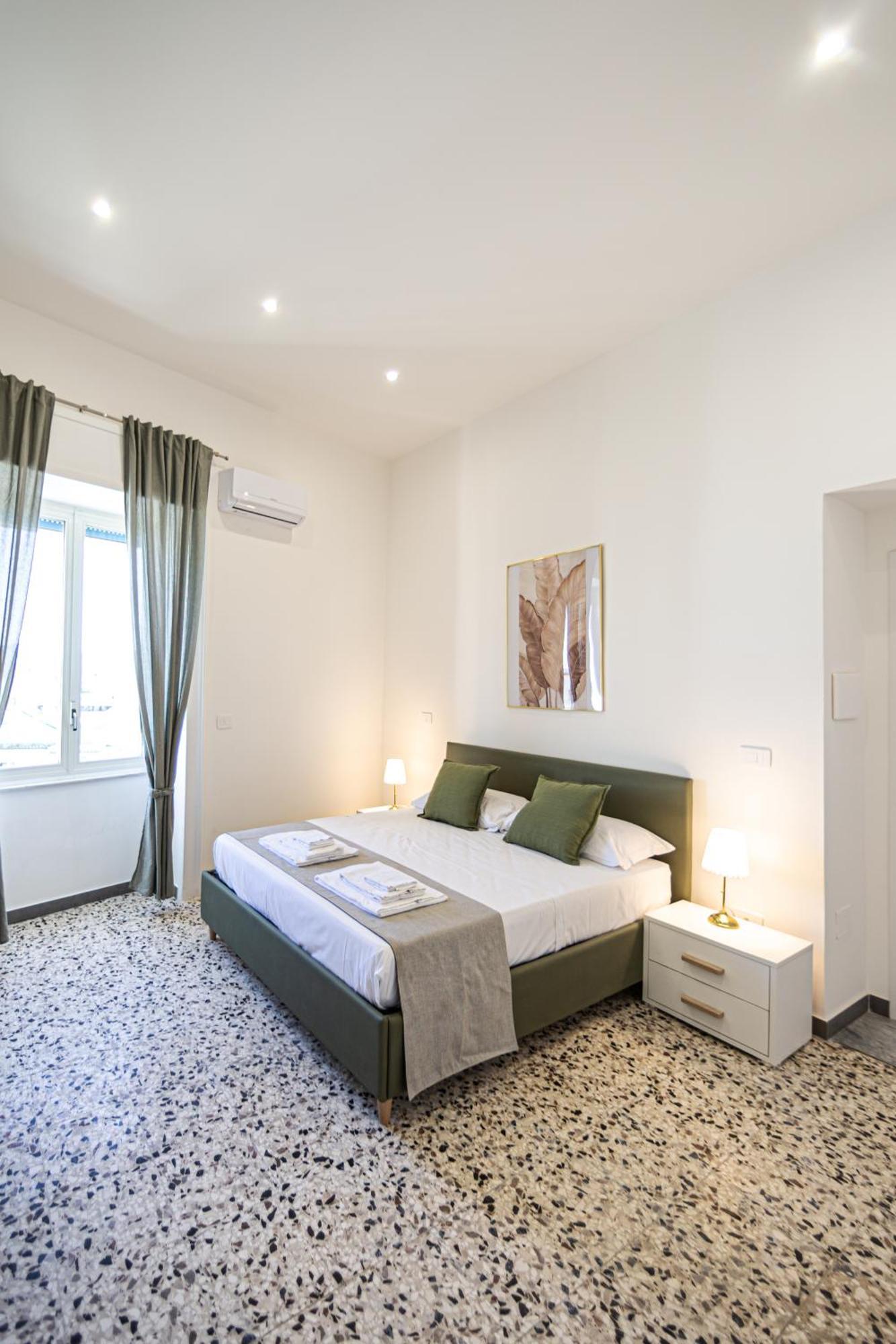 באקולי Mh Suites Rooms Apartments מראה חיצוני תמונה